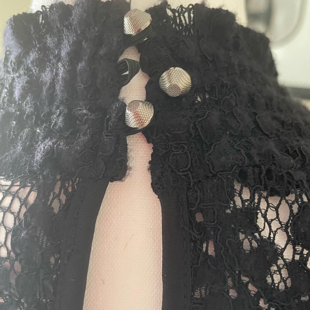 Bar III Elegant Black Lace Top - EUC - Picture 6 of 10